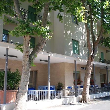 Hotel Zaghini Rimini Eksteriør billede