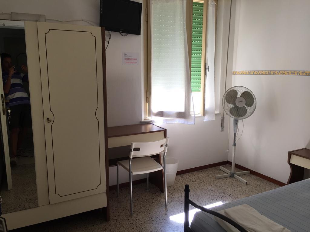 Hotel Zaghini Rimini Værelse billede