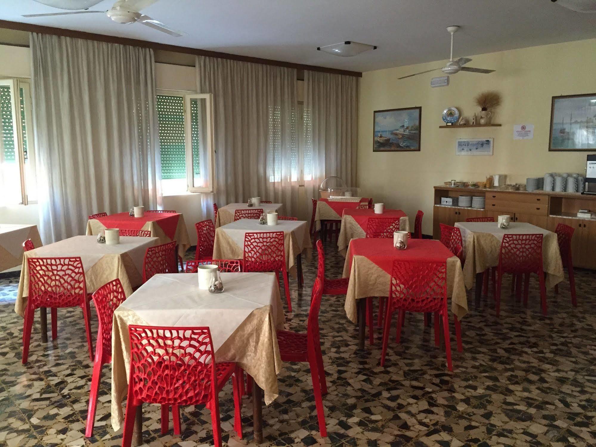 Hotel Zaghini Rimini Eksteriør billede