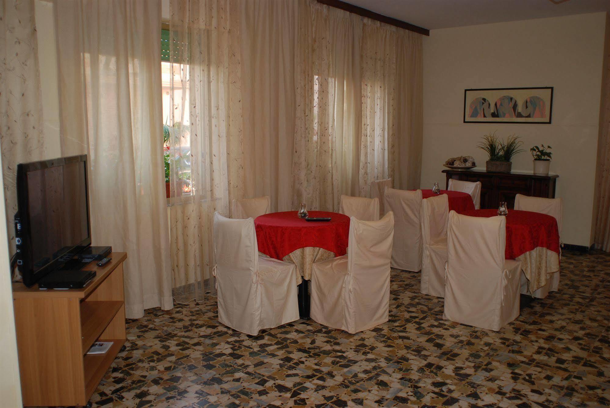 Hotel Zaghini Rimini Eksteriør billede